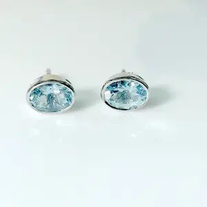 AQUAMARINE STUD EARRINGS ,March birthstone ,Stud Earring in 925 Sterling Silver Seawater Earring,Natural Aquamarine,Sky blue earring.