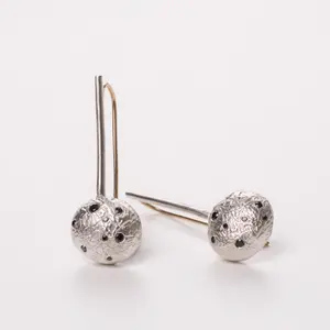 Silver earrings, Long dangel earrings, Black diamonds earrings, Drop silver earrings, Bridal earrings, Geometric earrings, Gift for her