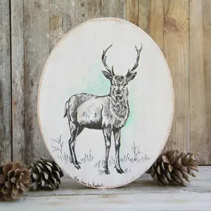Deer Decor, Round Wood Sign, Deer Print On Wood, Rustic Wall Sign,Housewarming Gift, Rustic wood sign, Cabin Decor, Oval Wall Decor