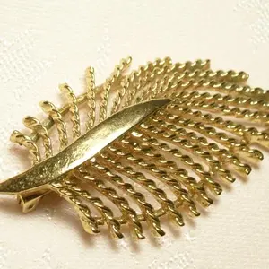 Gold Leaf Pin Vintage Gerrys Signed Jewelry Brooch 1960a Fall Fashion Jewelry