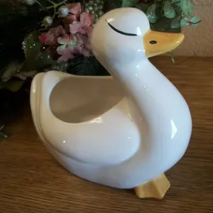 Ceramic Planter Duck Hand Painted White and Yellow Farm Animal Container Springtime Easter Plant Holder Vintage Home Decor