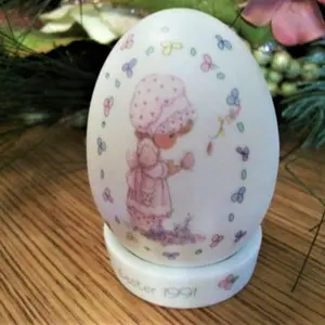 Precious Moments Easter Egg White Porcelain Vintage 1991 Enesc