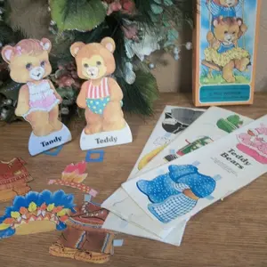 Teddy Bears Paper Dolls Vintge 1973 Childrens Toy