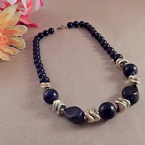 Necklace Black and Gold Beaded Jewelry 18 Inch Graduating Strand Elegant Day to Night Vintage Costume Jewelry