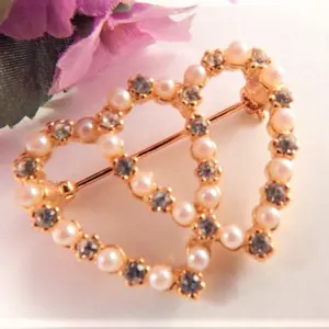 Double Heart Brooch White Bead and Rhinestone Gold Metal Coat Pin 1950s Costume Jewelry Mothers Day Gift