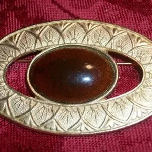 Brooch Gold Metal Geometric Leaf Brown Cabochon Vintage 1980s Fashion Jewelry Coat Scarf Pin