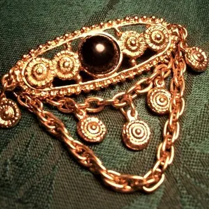 Medallion Chain Pin Edwardian Brooch Vintage 1980s Womens Jewelry Gold Metal Chatelaine Bar Pin