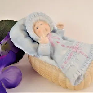 Cabbage Patch Kid Porcelian Figurine Vintage 1985  Babys First Day Home Xavier Robert Collectible Giftware