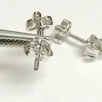 TINY NATURAL DIAMONDS Stud Earrings , 925 Sterling Silver Earrings , Floral pattern Design , Gift for Christmas TINY NATURAL DIAMONDS Stud Earrings , 925 Sterling Silver Earrings , Floral pattern Design , Gift for Christmas