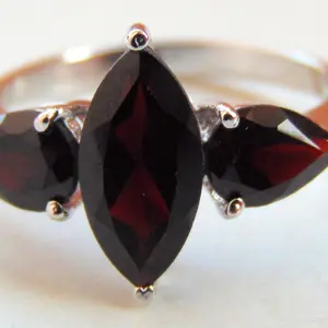 NATURAL RED GARNET silver ring ,January birthstone rings, red garnet ring, best gift for loved ones in any season...