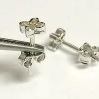 TINY NATURAL DIAMONDS Stud Earrings , 925 Sterling Silver Earrings , Floral pattern Design , Gift for Christmas TINY NATURAL DIAMONDS Stud Earrings , 925 Sterling Silver Earrings , Floral pattern Design , Gift for Christmas