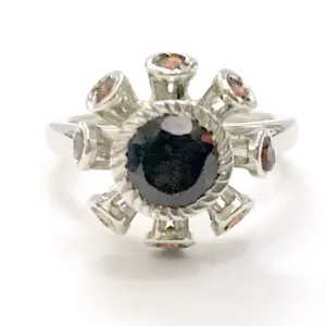 NATURAL GARNET RING ,January birthstone rings, Red garnet ring, Oval shape ,Genuine Garnet , gift for her , Valentine's day Gift