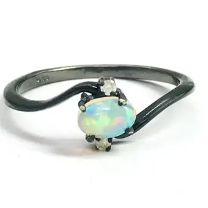 FIRE WELO OPAL ,October birthstone , Ethiopian opal , stacking ring, Oval Opal , Christmas gift