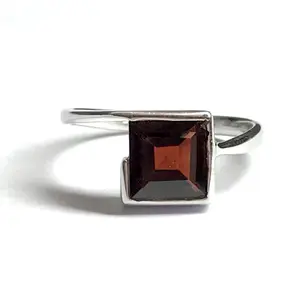NATURAL GARNET PROMISE Ring , 925 Sterling Silver Ring , January birthstone, Red garnet ring,Genuine Garnet Solitaire Wedding & Promise Ring