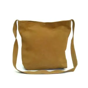Messenger suede bag, caramel