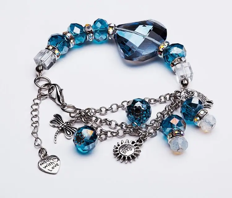 Charms neaded Bracelet, sterling silver links Charms neaded Bracelet, sterling silver links