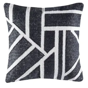 Black & White geo print, Decorative pillow